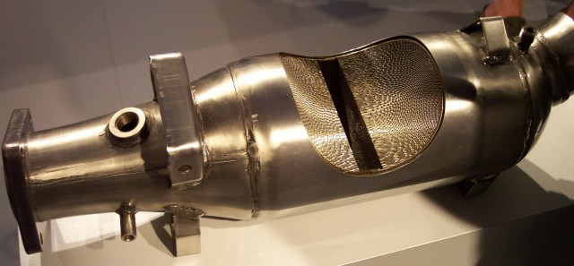 Cross-section of a catalytic converter